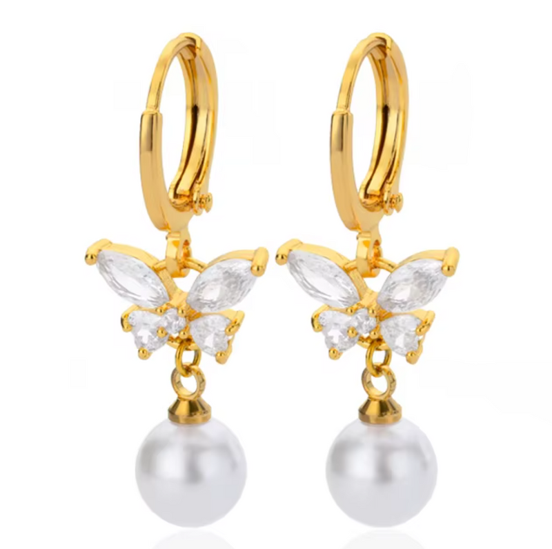Le Papillon Pearl Hoops