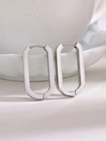 Lorren Classic U Shape Hoops / 18K Gold Plated view 6