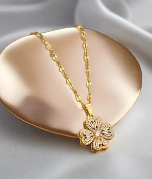 Alberta Good Luck Spinning Clover Pendant / Stainless Steel - Nina Kane Jewellery