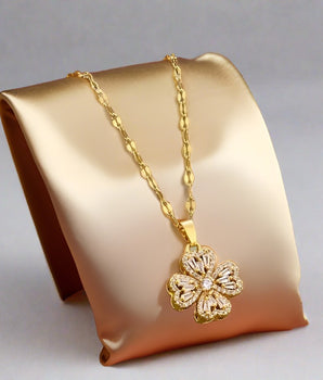 Alberta Good Luck Spinning Clover Pendant / Stainless Steel - Nina Kane Jewellery