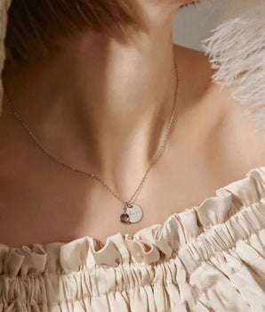 Keira Engravable Medalion Necklaces / 18K Gold Plated - Nina Kane Jewellery