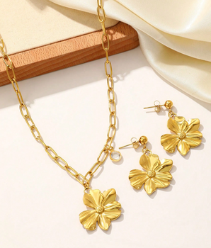 Chunky Oversize Daisy Chains / 18K Gold Plated - Nina Kane Jewellery