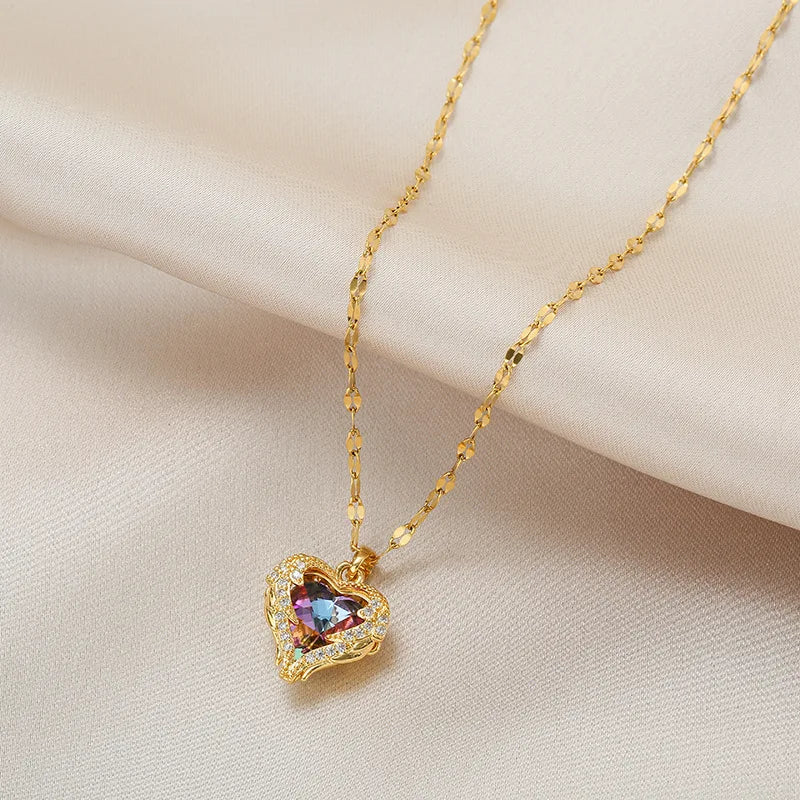 Trinity Ocean Heart Necklaces / Stainless Steel