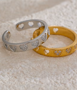 Amara Crystal Heart Rings / 18K Gold Plated - Nina Kane Jewellery