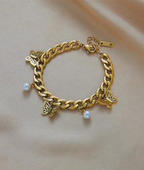 Circe Butterfly & Pearl Charm Bracelet / 18K Gold Plated - Nina Kane Jewellery