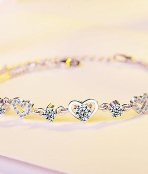 Sabine Heart Diamond Bracelet / 925 Sterling Silver - Nina Kane Jewellery