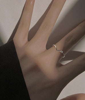 Kara V Shape Ring / 925 Sterling Silver - Nina Kane Jewellery