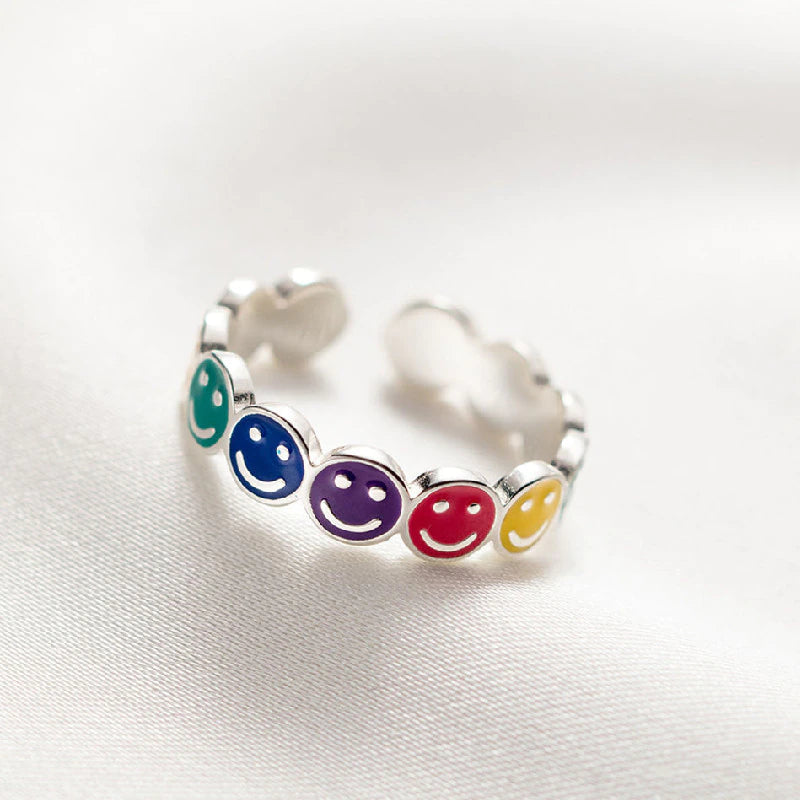 Melania Adjustable Smiley Ring / 925 Sterling Silver