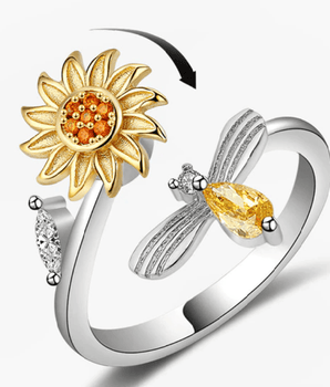 Samantha Silver Daisy & Bee Ring / Stainless Steel - Nina Kane Jewellery